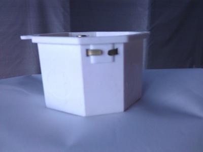 八角燈頭盒 5公分 性能、應用與廠家介紹