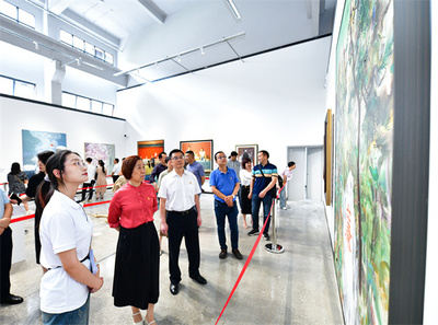 弘揚(yáng)紅巖精神 涵養(yǎng)清風(fēng)正氣——重慶公共運(yùn)輸職業(yè)學(xué)院組織參觀“紅巖清風(fēng)”廉潔文化美術(shù)作品展暨文化藝術(shù)交流活動(dòng)側(cè)記